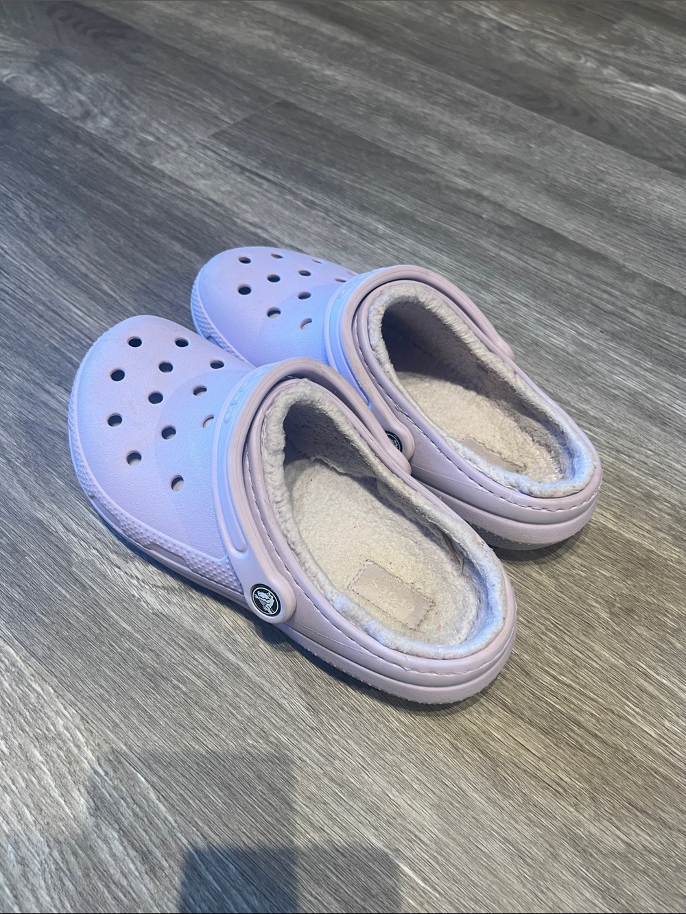 CROCS Kids Lavender Fleece-Lined Clogs